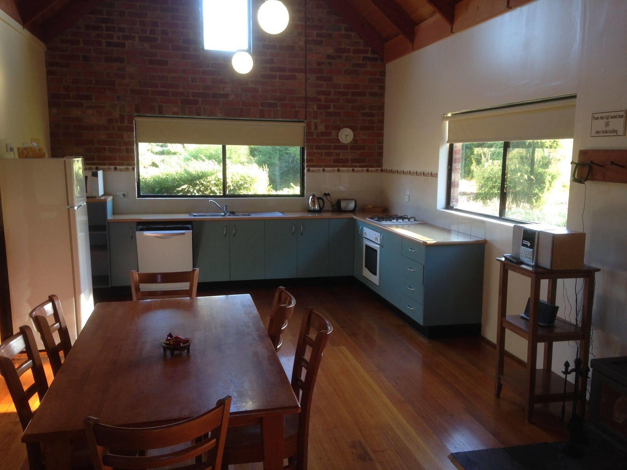 Prom Coast Holiday Lodge Waratah Bay Экстерьер фото